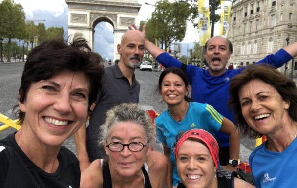 Sortie du dimanche matin à travers Paris